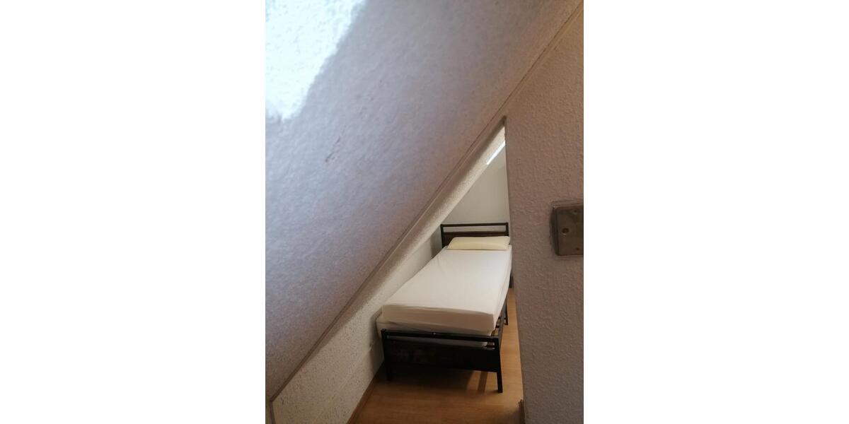 Wohnen auf Zeit Kaiserslautern Engelshof - 1 Zimmer, 15 m&sup2;, 420&euro; | Angebot:26636890