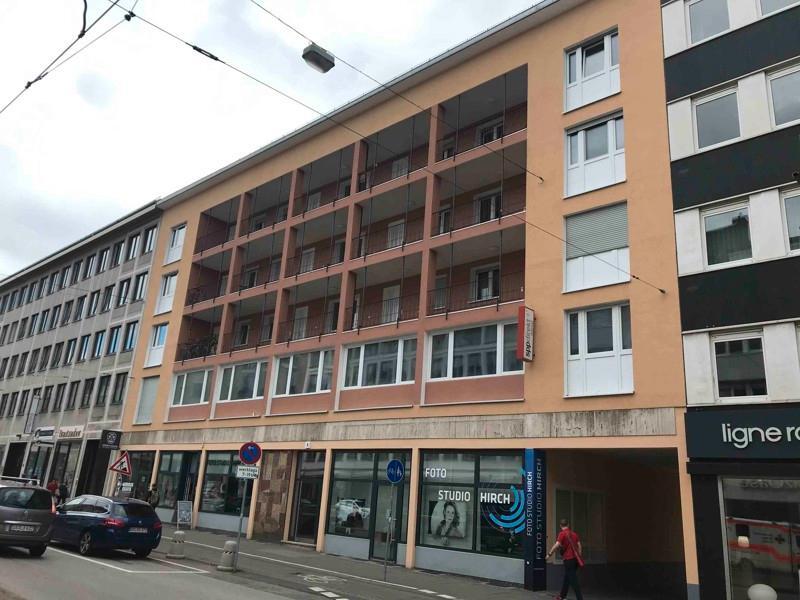 Exklusive 3-Zimmer Stadt Wohnung mit 2 Balkonen ! zimmer