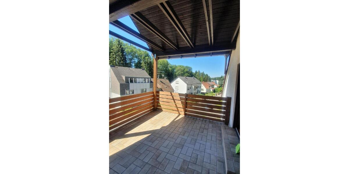 2-ZKB Mietwohnung mit Dachterrasse in ruhiger Lage 