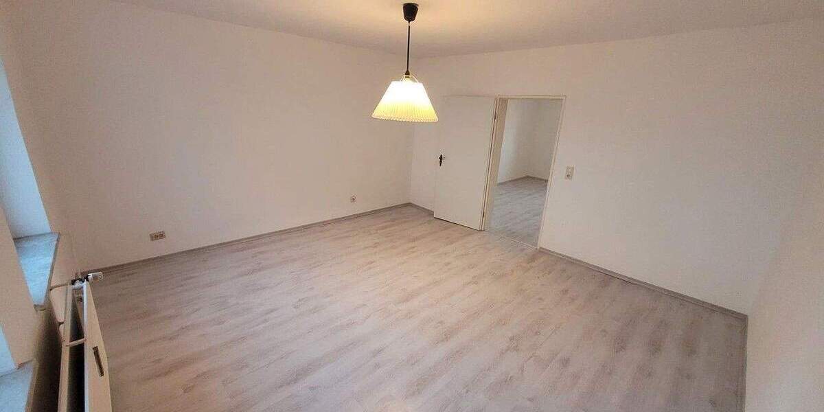 Etagenwohnung Bochum Hofstede - 3 Zimmer, 88 m&sup2;, 765&euro; | Angebot:24843790