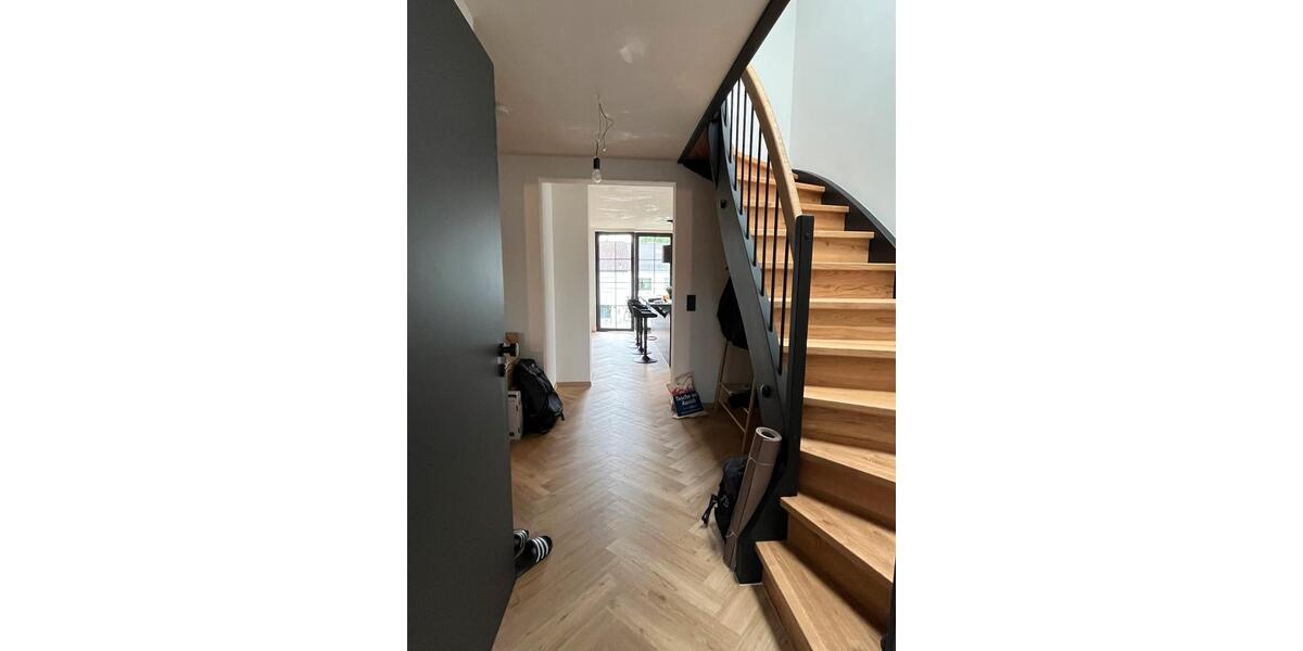 Wohnen auf Zeit Friedrichshafen Allmannsweiler - 5 Zimmer, 142 m&sup2;, 800&euro; | Angebot:26660770