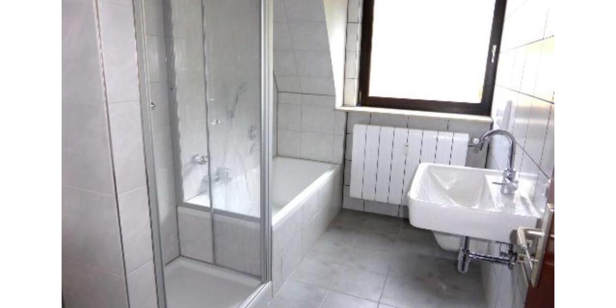 Dachgeschoßwohnung Frammersbach - 2.5 Zimmer, 80 m&sup2;, 550&euro; | Angebot:24703584