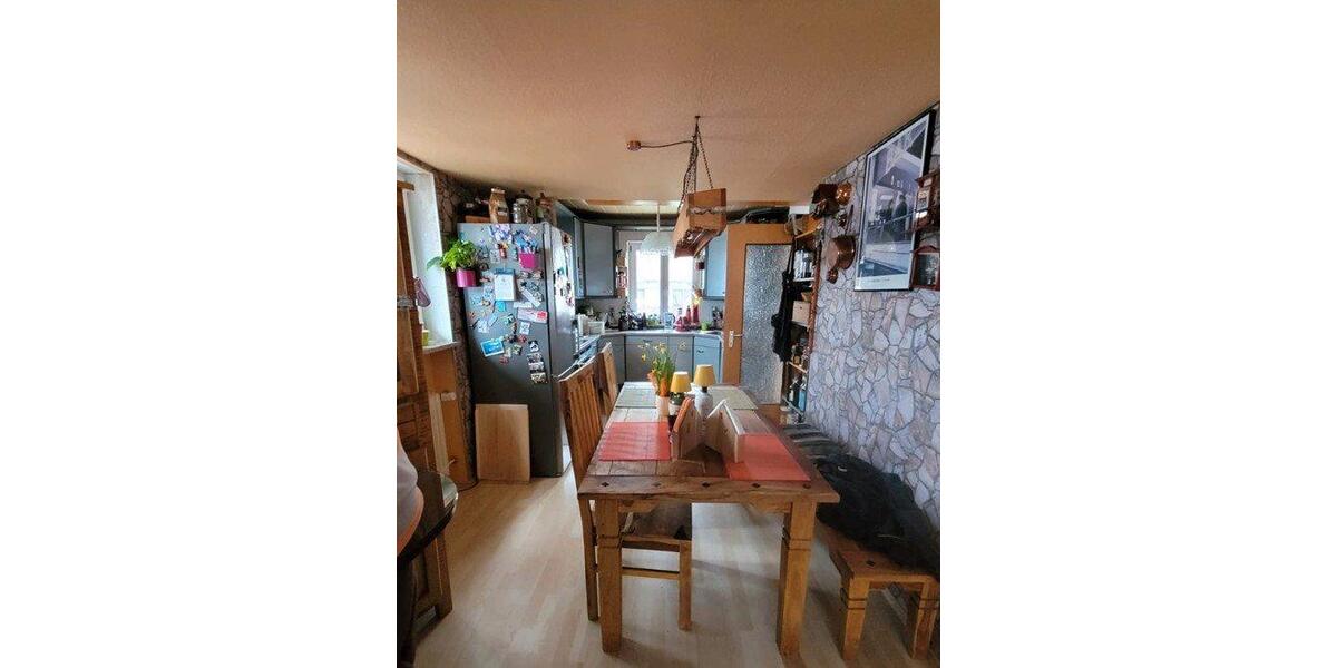 Etagenwohnung Forstinning - 4 Zimmer, 88 m&sup2;, 1.400&euro; | Angebot:26546231