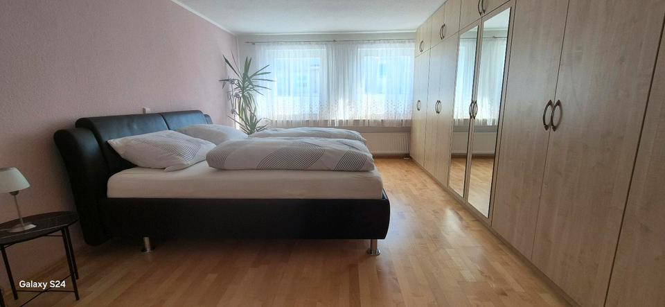 Etagenwohnung Rostock Hohe Düne - 4 Zimmer, 110 m&sup2;, 2.200&euro; | Angebot:25995094