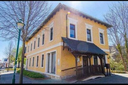 Wohnung Bad Dürrenberg - 3 Zimmer, 90 m&sup2;, 700&euro; | Angebot:24599435