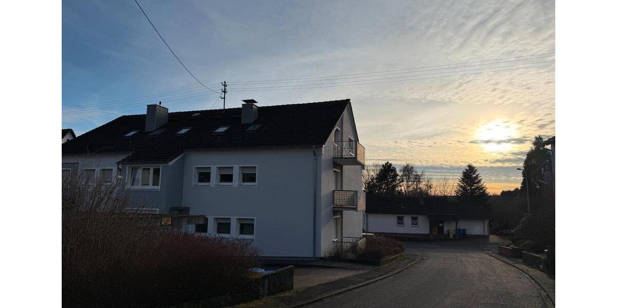 Dachgeschoßwohnung Zweibrücken - 2.5 Zimmer, 70 m&sup2;, 650&euro; | Angebot:24504509