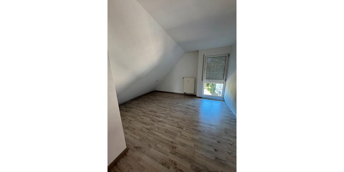 Maisonettenwohnung Ebersbach an der Fils - 3.5 Zimmer, 82 m&sup2;, 900&euro; | Angebot:24891162