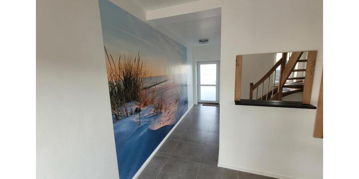 Dachgeschoßwohnung Feldberger Seenlandschaft - 2.5 Zimmer, 105 m&sup2;, 11&euro; | Angebot:26124112