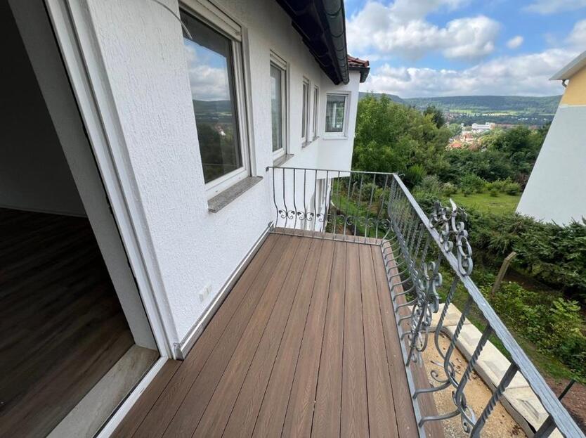 Lichtdurchflutete 4-Raum-Wohnung mit traumhaftem Ausblick