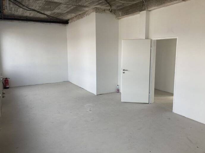 Gewerbeobjekt Flörsheim Weilbach - 3 Zimmer, 112 m&sup2;, 896&euro; | Angebot:25681517