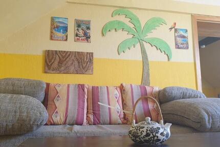 Maisonette-Wohnung möbliert „Casa Tenerife“ in Moers zu vermieten 2 zimmer