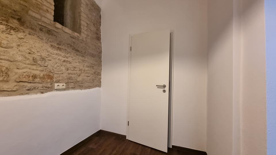 Etagenwohnung Schleiz - 3 Zimmer, 100 m&sup2;, 800&euro; | Angebot:26003734