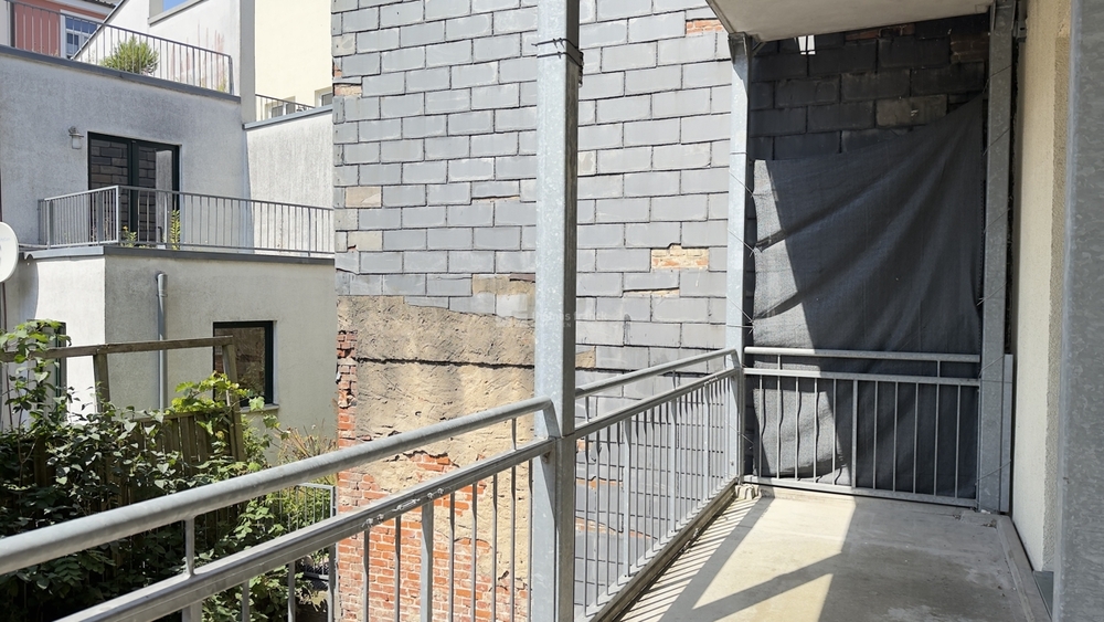 Perfekt für die kleine Familie: 3-Zimmer-Wohnung mit Balkon - Etagenwohnung Schwerin Feldstadt | Angebot:27023278