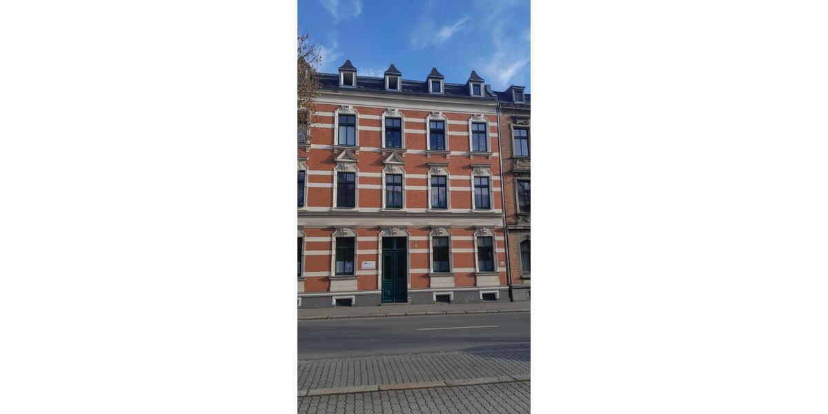 Dachgeschoßwohnung Oelsnitz (Vogtland) - 3 Zimmer, 52 m&sup2;, 240&euro; | Angebot:26109382