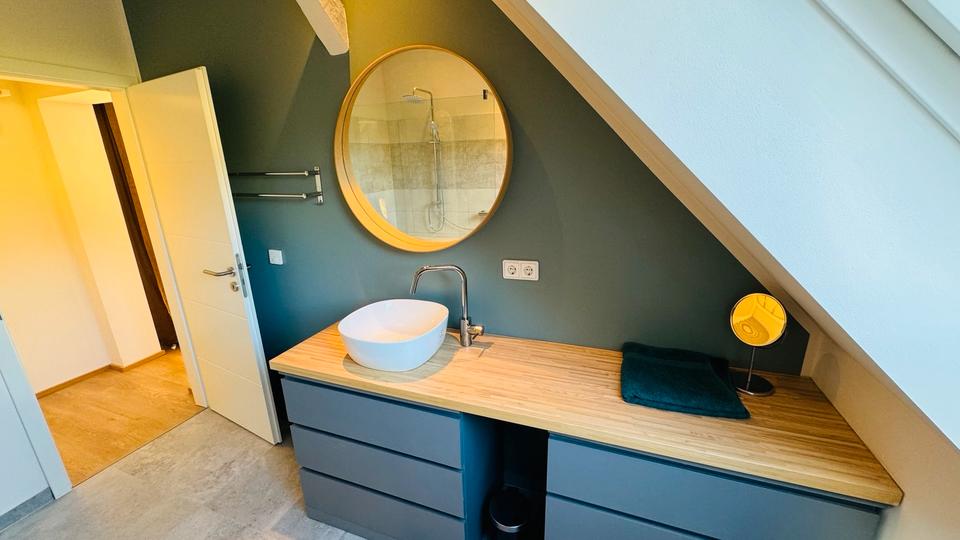 Dachgeschoßwohnung Osnabrück Hellern - 1 Zimmer, 72 m&sup2;, 1.400&euro; | Angebot:26645770
