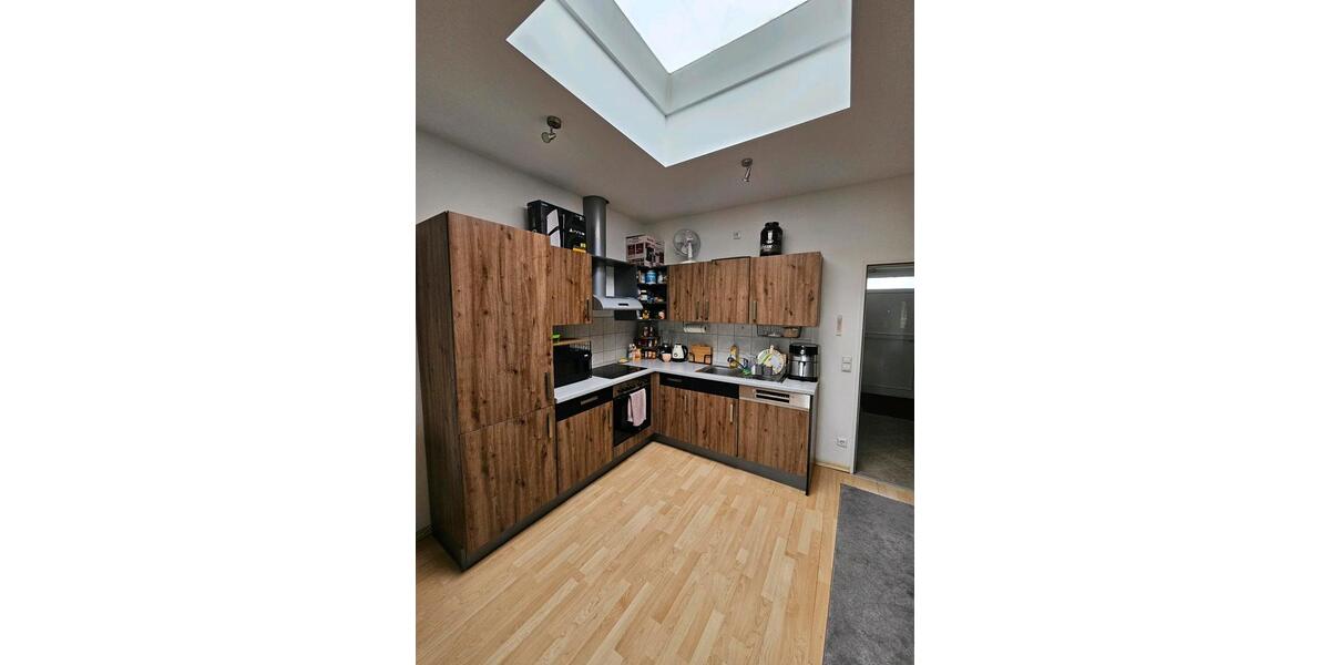 Dachgeschoßwohnung Wolfsburg - 2.5 Zimmer, 64 m&sup2;, 810&euro; | Angebot:26552090