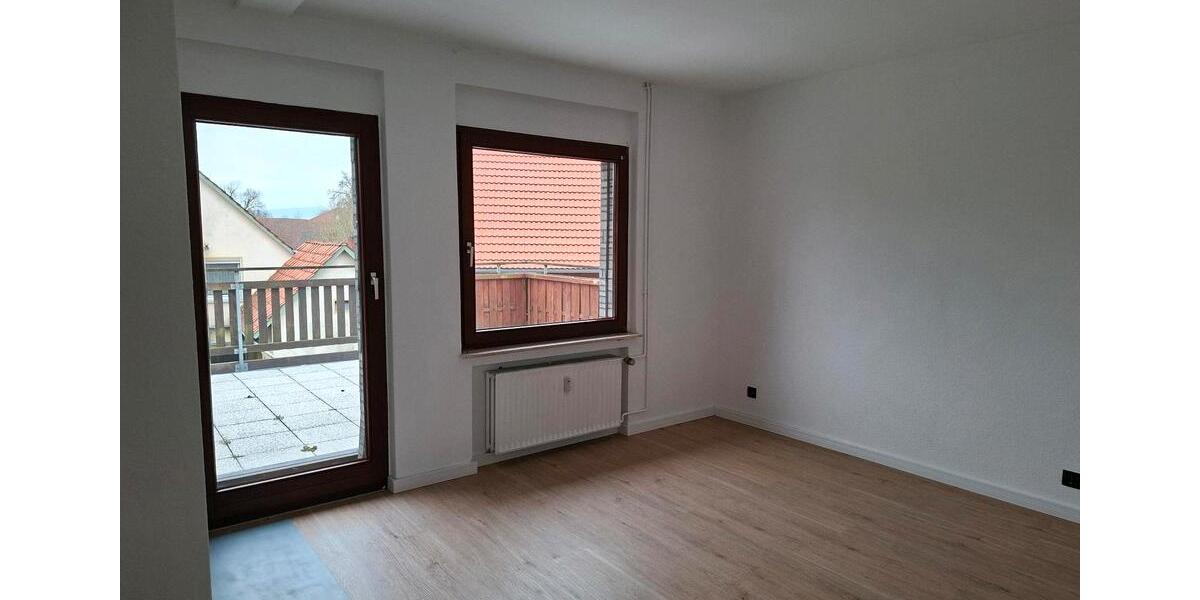 Etagenwohnung Hessisch Oldendorf - 4 Zimmer, 120 m&sup2;, 1.100&euro; | Angebot:24801350