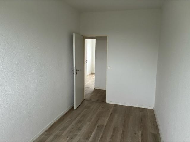 Etagenwohnung Borna - 3 Zimmer, 57 m&sup2;, 308&euro; | Angebot:26512228