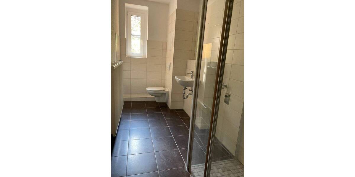 Etagenwohnung Gera Innenstadt - 2 Zimmer, 54 m&sup2;, 345&euro; | Angebot:26805904