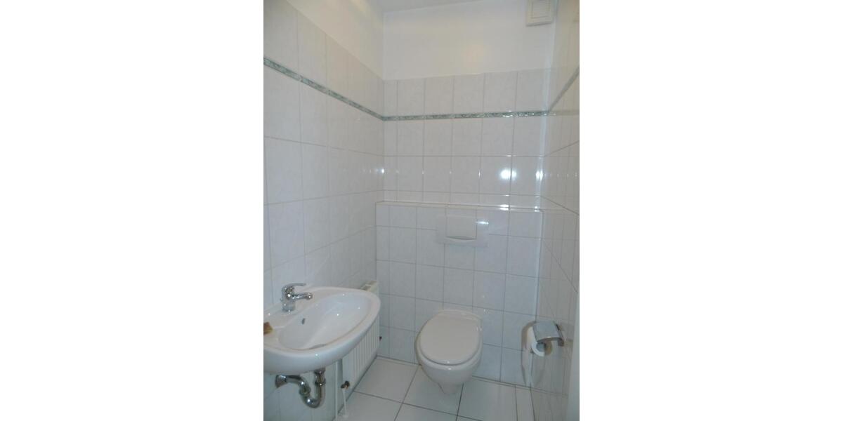 Erdgeschoßwohnung Hamburg Altona - 3 Zimmer, 121 m&sup2;, 2.825&euro; | Angebot:26689190