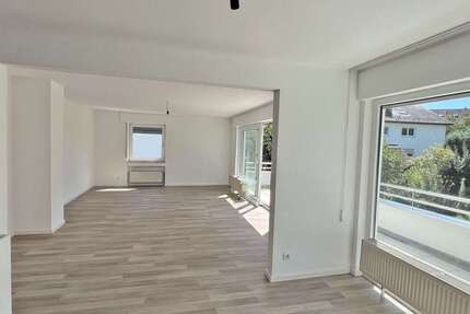 Wohnung zum Mieten in Stuttgart 1.200 € 93 m²