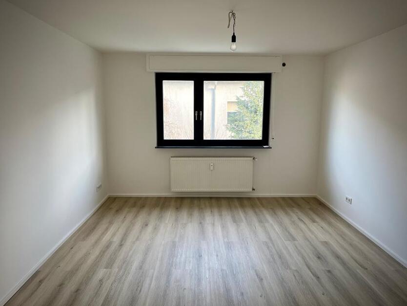 Neuwertige 3,5 Zimmer Mietwohnung in Frankfurt-Sossenheim zimmer
