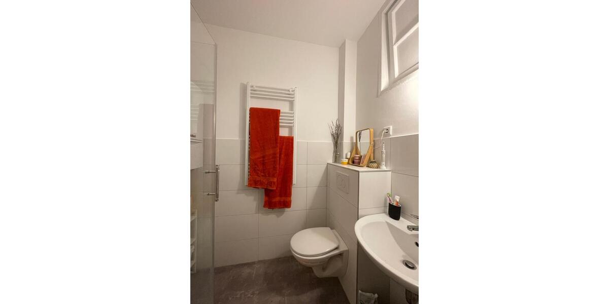 Etagenwohnung Wuppertal Gemarkung Langerfeld - 3 Zimmer, 90 m&sup2;, 870&euro; | Angebot:26652910