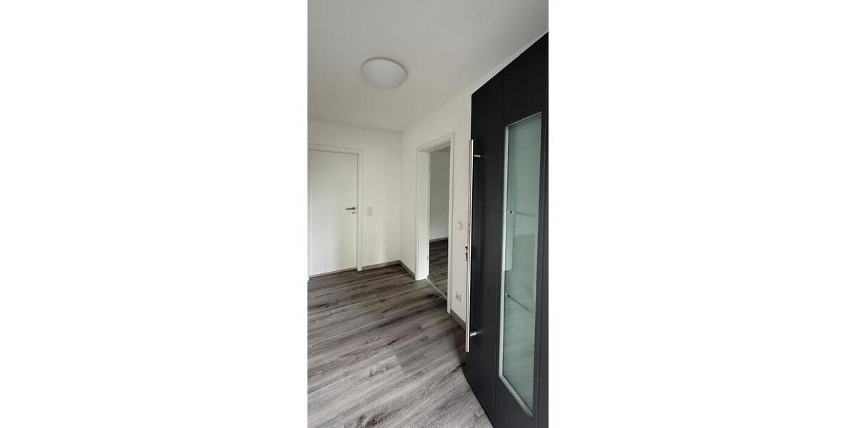 Erdgeschoßwohnung Siegen - 1 Zimmer, 64 m&sup2;, 650&euro; | Angebot:27603657