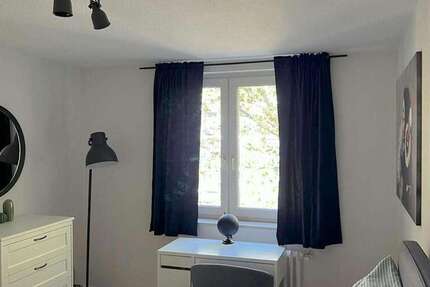 WG-Zimmer in Frankfurt am Main 899 € 15 m² zimmer