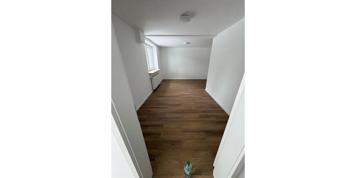 Etagenwohnung Uetze - 2 Zimmer, 75 m&sup2;, 750&euro; | Angebot:26313168