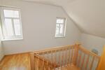 Ideal für Singles oder Paare: Attraktive Dachgeschosswohnung mit Stellplatz; auch Kauf möglich 2 zimmer