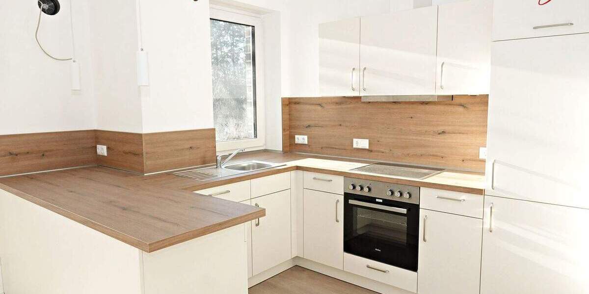 Etagenwohnung Esens - 3 Zimmer, 92 m&sup2;, 990&euro; | Angebot:25670229