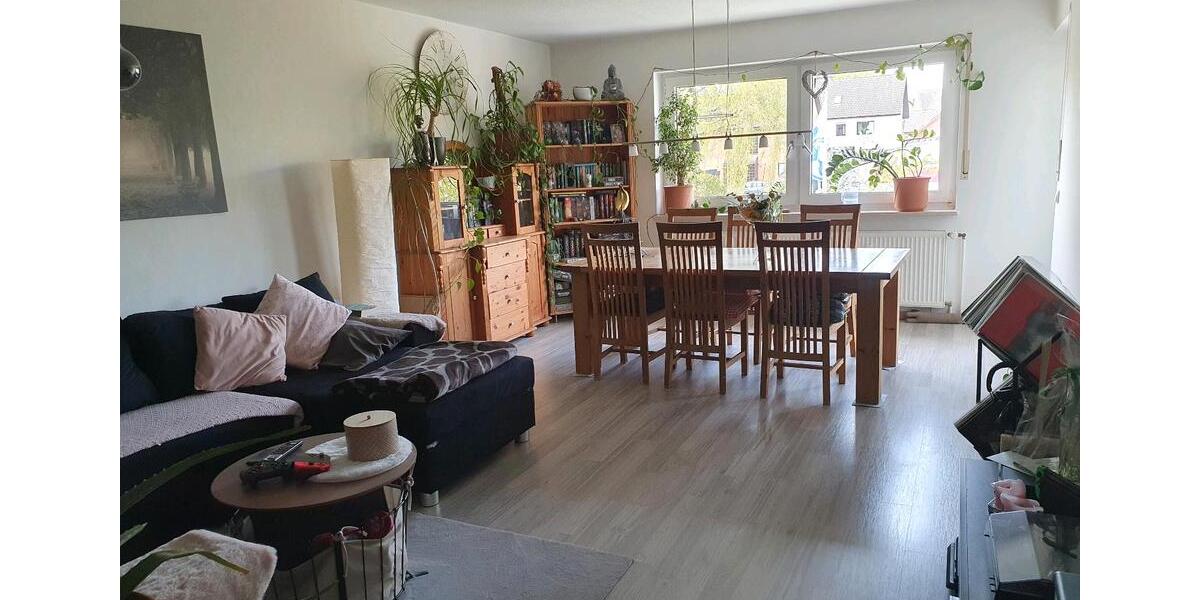 Etagenwohnung Bielefeld Jöllenbeck - 3 Zimmer, 86 m&sup2;, 817&euro; | Angebot:26278537