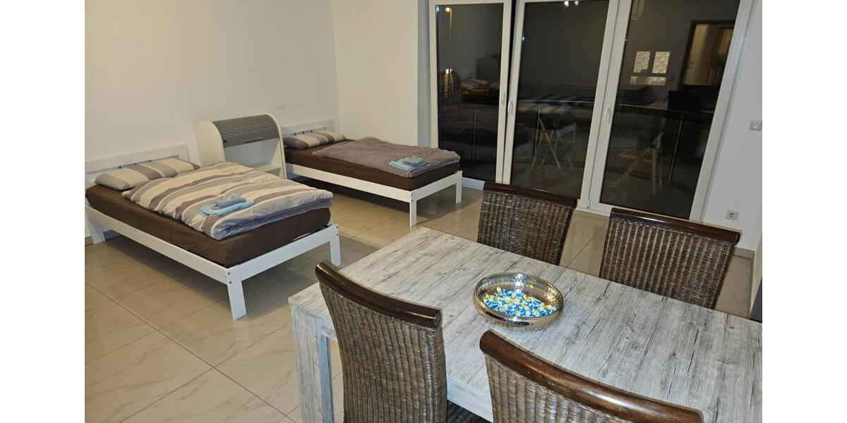 Wohnen auf Zeit Paderborn Neuenbeken - 3 Zimmer, 80 m&sup2;, 800&euro; | Angebot:26512125