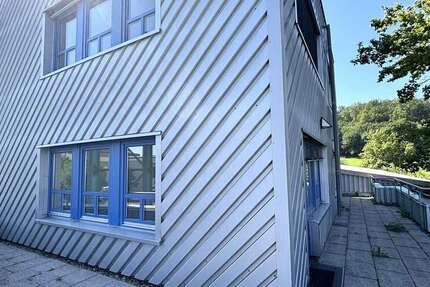 Wohnung Esslingen Oberesslingen - 5.5 Zimmer, 200 m&sup2;, 1.700&euro; | Angebot:26978775