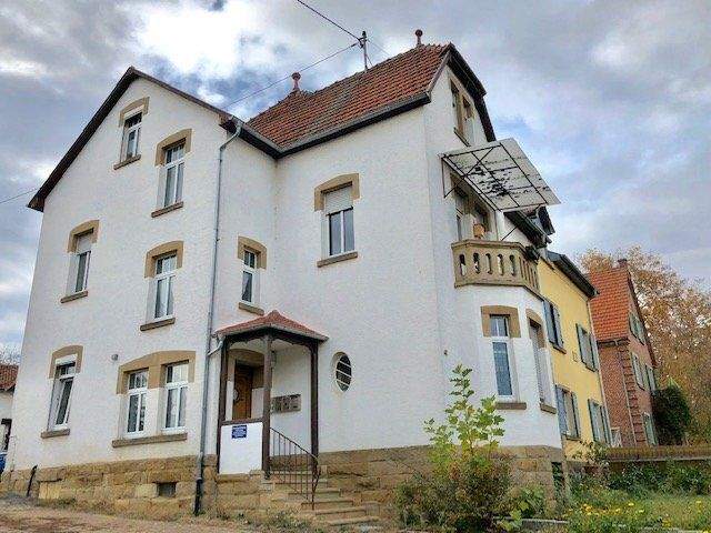 Etagenwohnung Meisenheim - 3 Zimmer, 86 m&sup2;, 750&euro; | Angebot:25741727