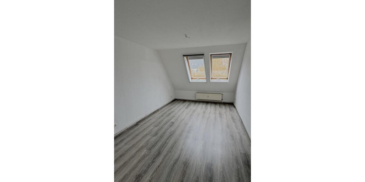 Dachgeschoßwohnung Barth - 2 Zimmer, 34 m&sup2;, 360&euro; | Angebot:25901364