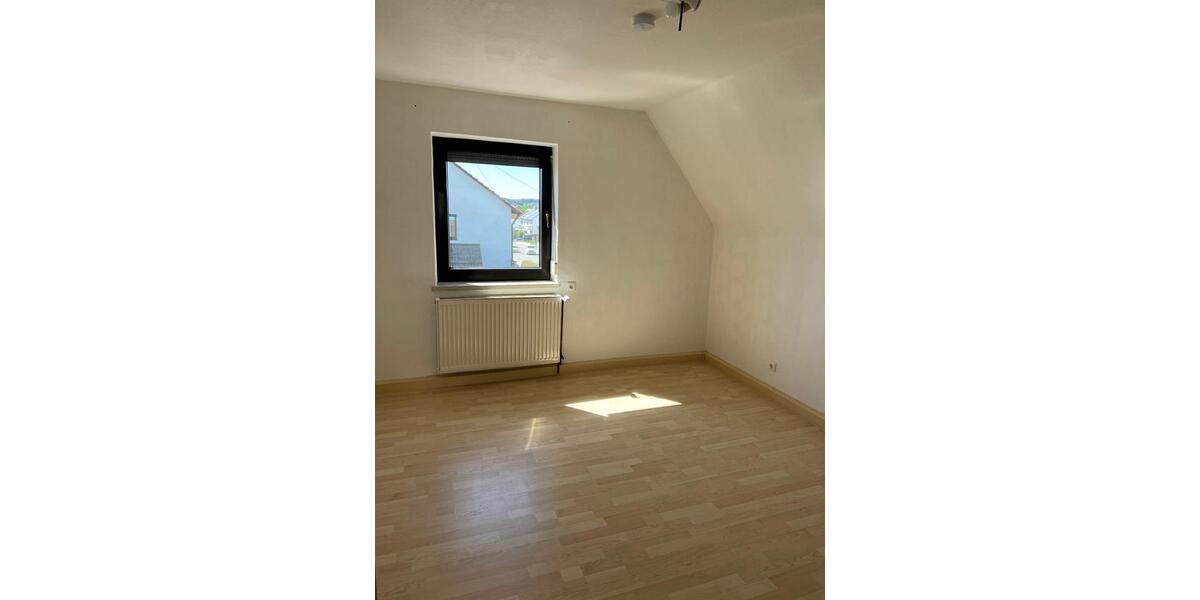 Einfamilienhaus Krumbach (Schwaben) - 6 Zimmer, 133 m&sup2;, 1.650&euro; | Angebot:26594509