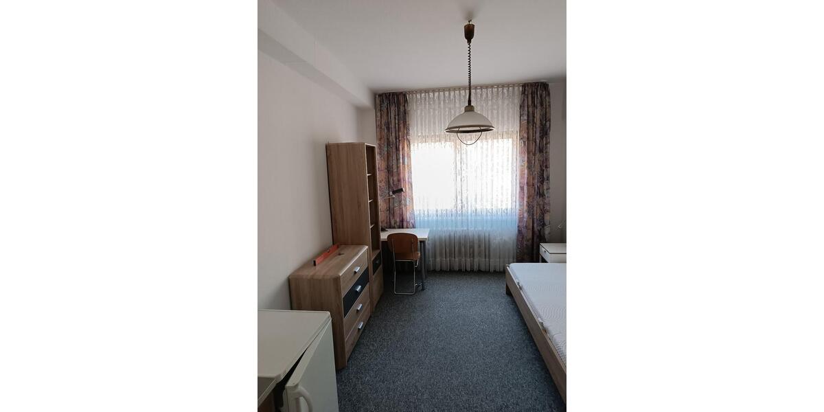 Etagenwohnung Köln Rodenkirchen - 1 Zimmer, 16 m&sup2;, 400&euro; | Angebot:26315026