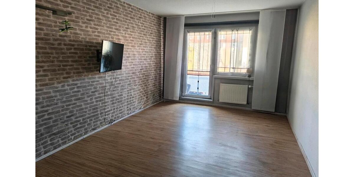 Etagenwohnung Tangermünde - 3.5 Zimmer, 69 m&sup2;, 569&euro; | Angebot:25994154