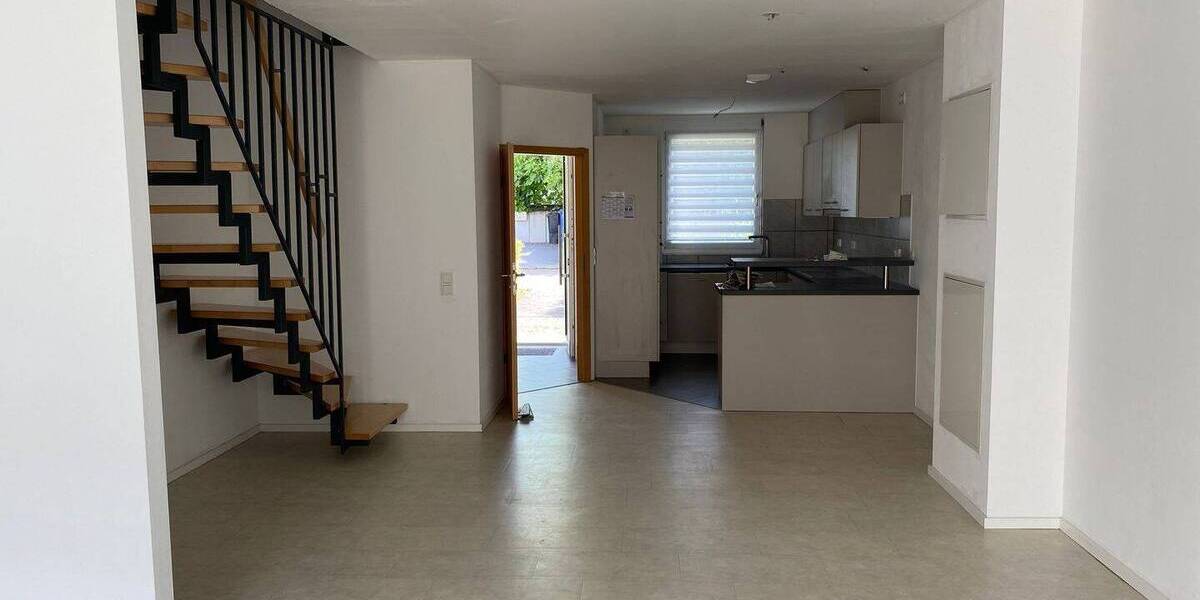 Reihenmittelhaus Grenzach-Wyhlen Grenzach - 5 Zimmer, 141 m&sup2;, 1.800&euro; | Angebot:26557944
