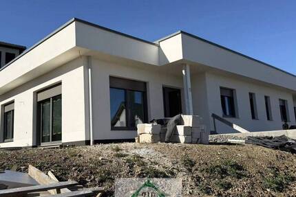 Haus Olzheim - 1.020&euro; | Angebot:26595155