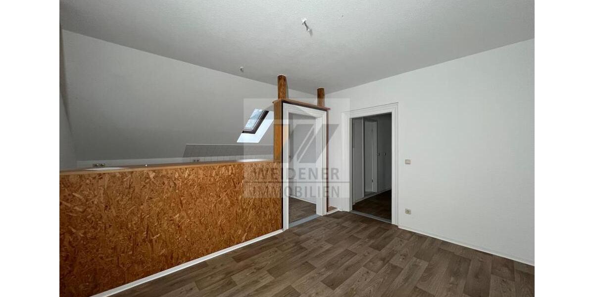 Dachgeschoßwohnung Weida - 3 Zimmer, 49 m&sup2;, 295&euro; | Angebot:24676440