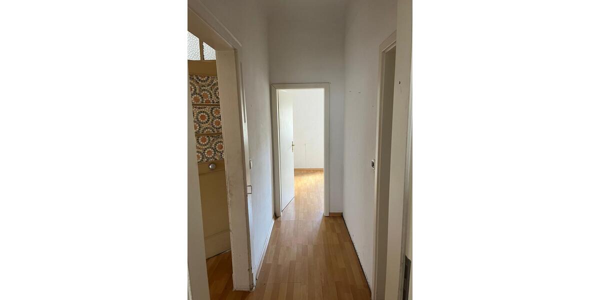Erdgeschoßwohnung Sankt Ingbert - 3 Zimmer, 90 m&sup2;, 750&euro; | Angebot:26169568
