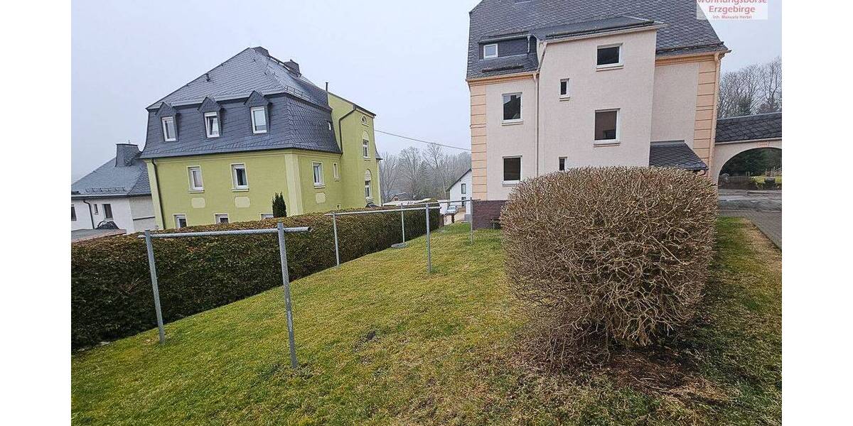 Etagenwohnung Lößnitz - 2 Zimmer, 49 m&sup2;, 294&euro; | Angebot:26929613