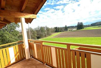 Wohnung zum Mieten in Eggstätt 990 € 83 m² 2 zimmer