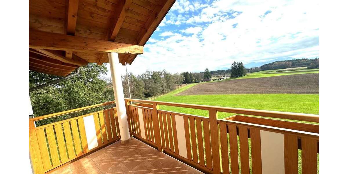 Wohnung zum Mieten in Eggstätt 990 € 83 m² 2 zimmer