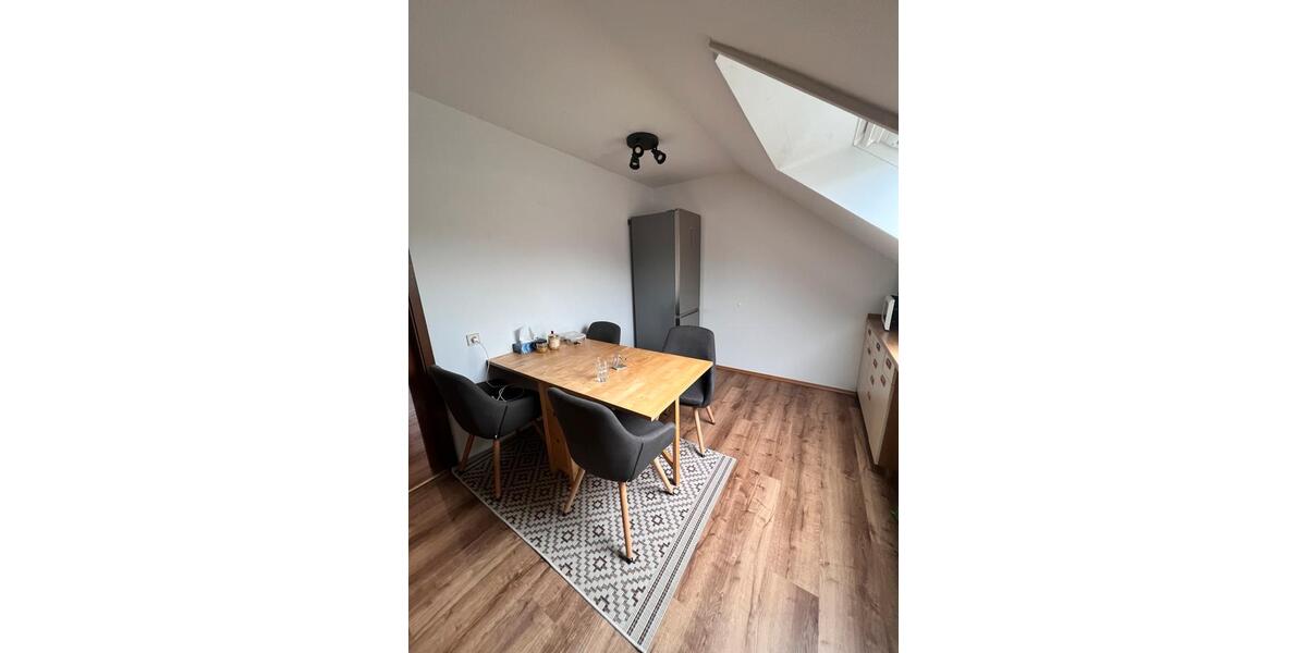 Wohnen auf Zeit Altshausen - 1 Zimmer, 16 m&sup2;, 400&euro; | Angebot:26510820