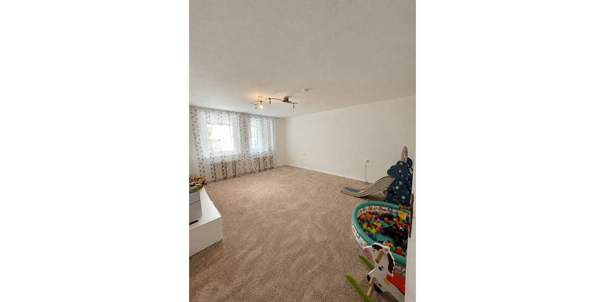 Erdgeschoßwohnung Moers - 2 Zimmer, 73 m&sup2;, 590&euro; | Angebot:26618852