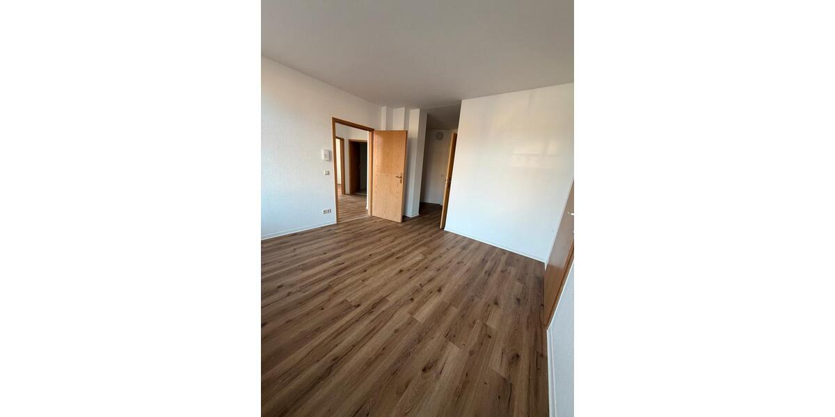 Gewerbeobjekt Weißenfels - 360&euro; | Angebot:25081480